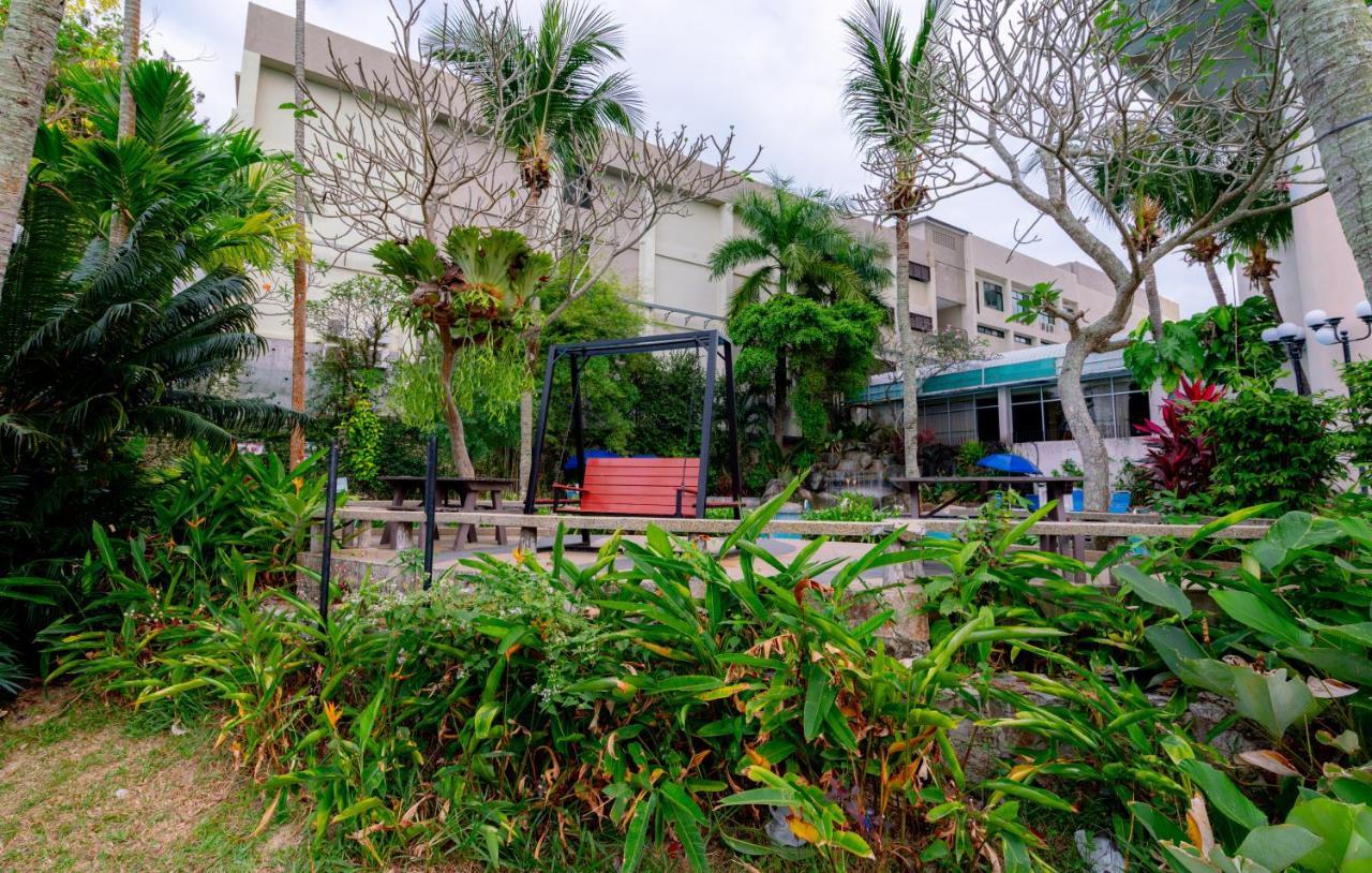 Romantic Couple Suite + Beach-Front Balcony Tanjung Bungah  Ngoại thất bức ảnh