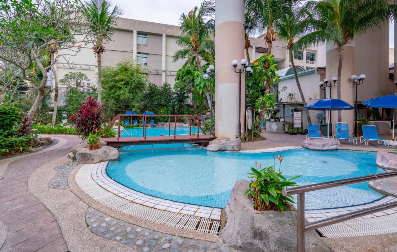 Romantic Couple Suite + Beach-Front Balcony Tanjung Bungah  Ngoại thất bức ảnh